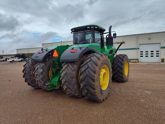 Image of John Deere 9520R equipment image 4