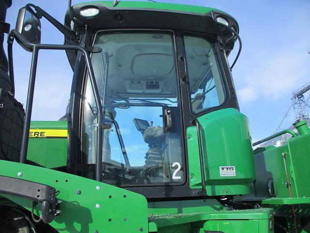 Image of John Deere 9520R equipment image 4