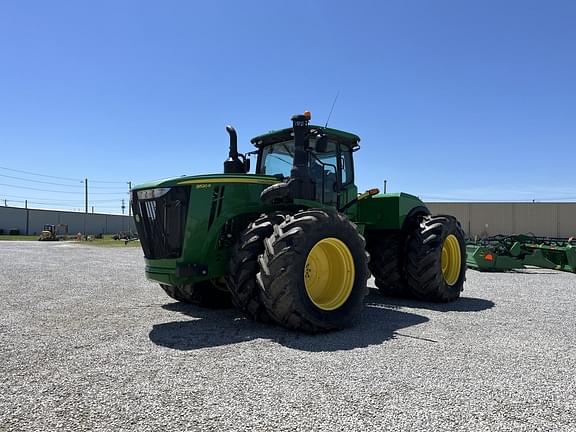 Image of John Deere 9520R equipment image 2