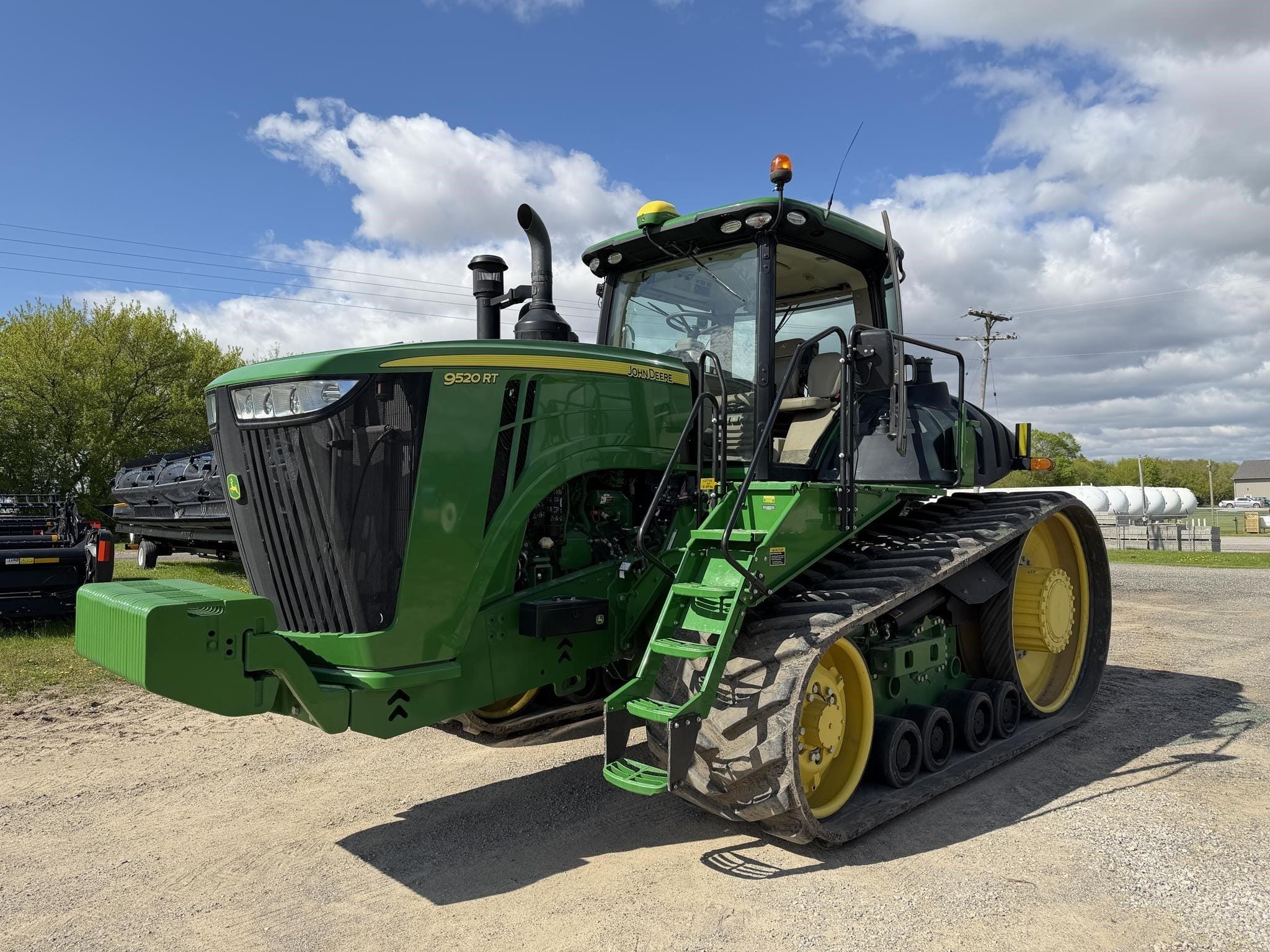2015 John Deere 9520RT Equipment Image0