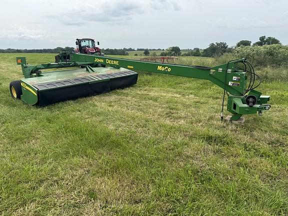 Image of John Deere 956 equipment image 1