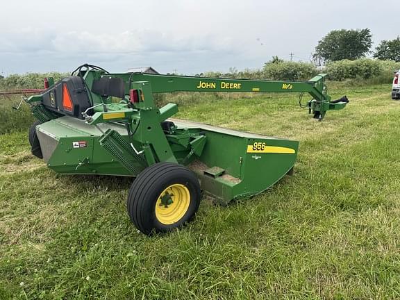 Image of John Deere 956 equipment image 2