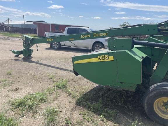 Image of John Deere 956 equipment image 2