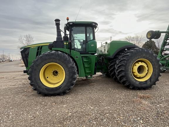 Image of John Deere 9570R Primary image