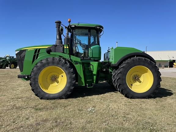 Image of John Deere 9570R equipment image 1