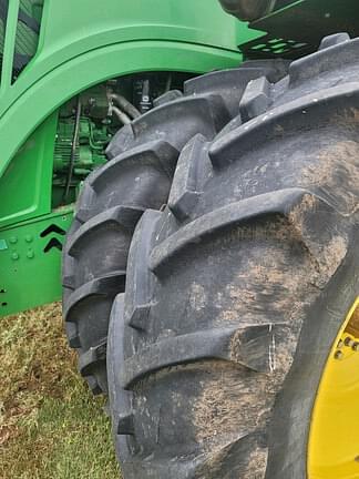 Image of John Deere 9570R equipment image 1