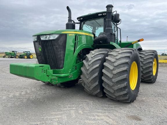 2015 John Deere 9570R Equipment Image0