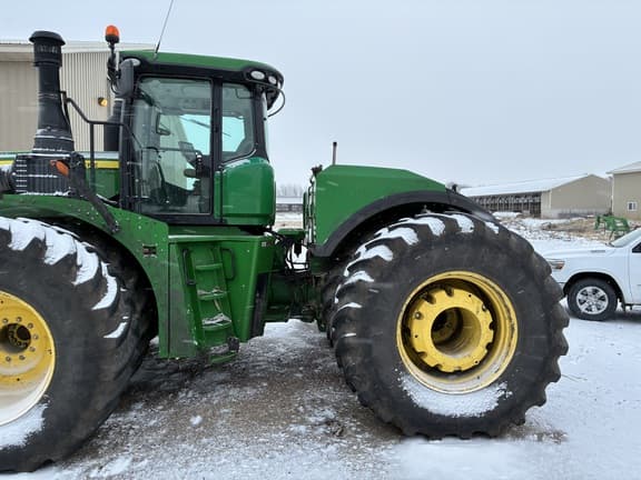 Image of John Deere 9620R equipment image 3