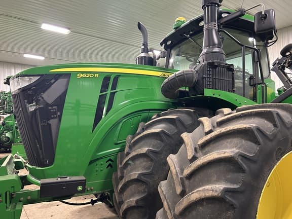 Image of John Deere 9620R equipment image 1