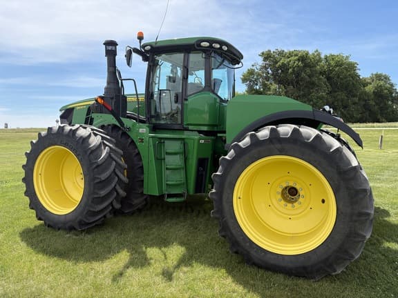 Image of John Deere 9620R equipment image 3