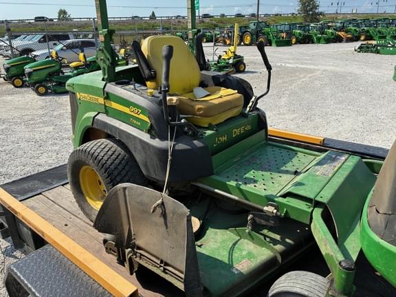 Image of John Deere 997 Primary image