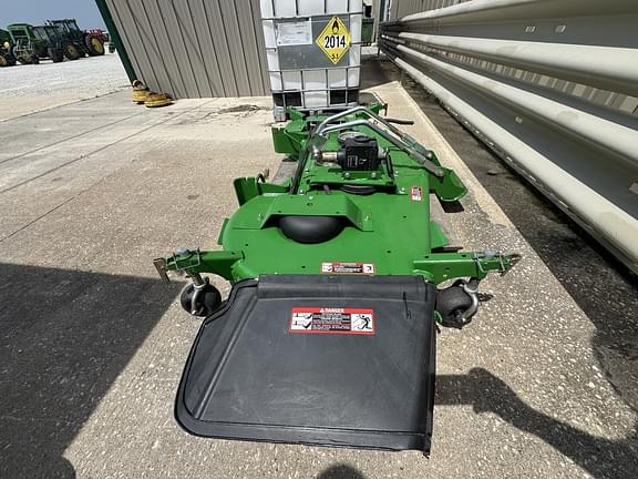 Image of John Deere 72D equipment image 2