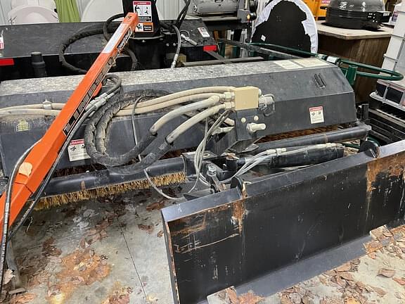 Image of John Deere BA84 equipment image 1