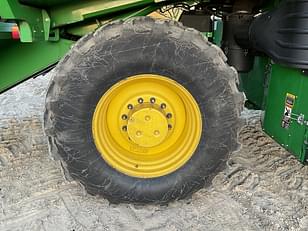 Main image John Deere CP690 17