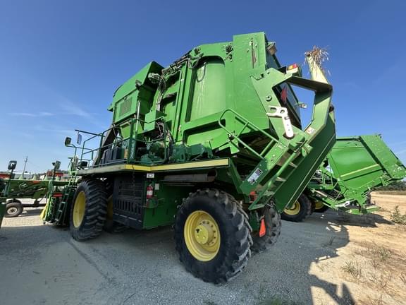 Image of John Deere CP690 equipment image 3