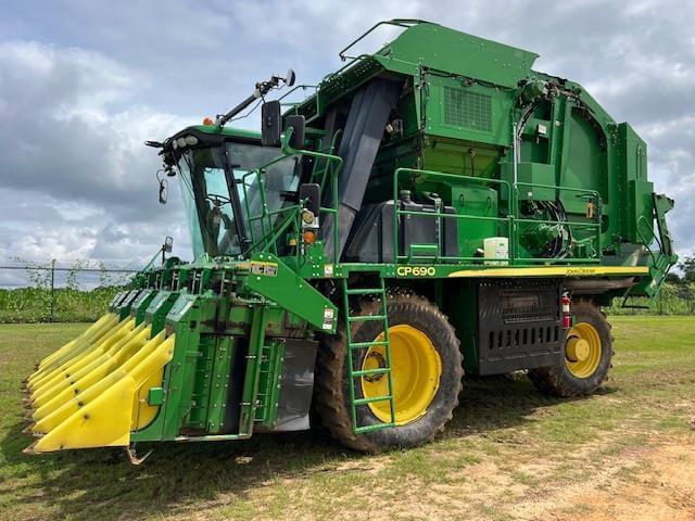 Image of John Deere CP690 Primary image