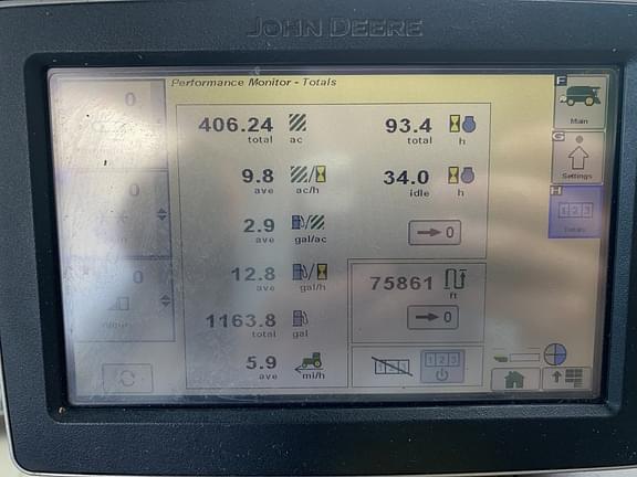 Image of John Deere CP690 equipment image 4