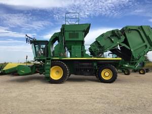 2015 John Deere CS690 Image
