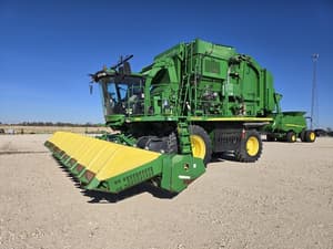 2015 John Deere CS690 Image