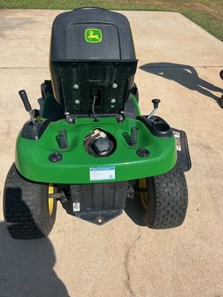 Image of John Deere D105 equipment image 1