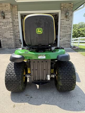 Image of John Deere D130 equipment image 2