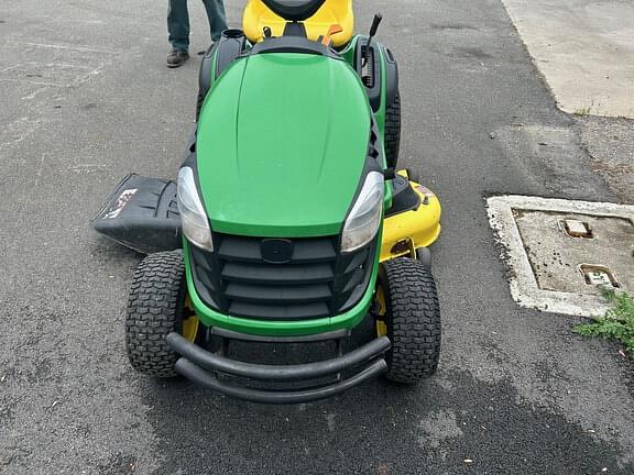 Image of John Deere D160 equipment image 3