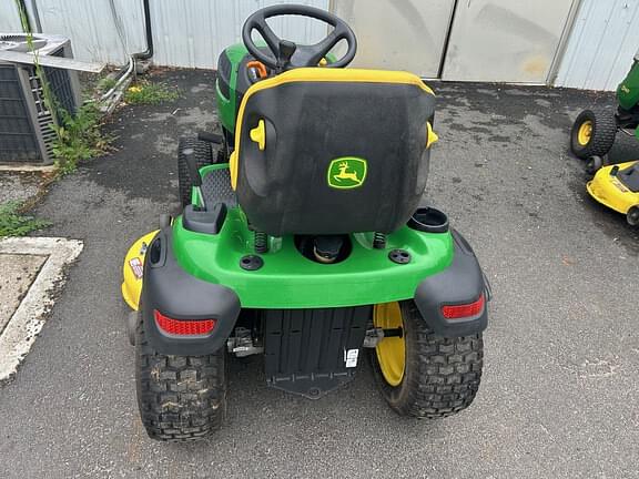 Image of John Deere D160 equipment image 2