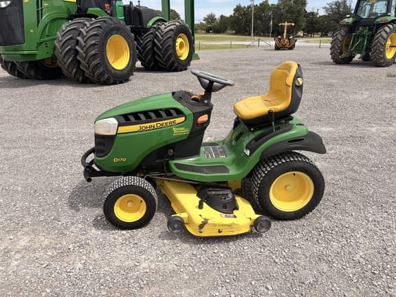 Image of John Deere D170 equipment image 1