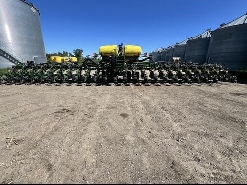 Image of John Deere DB60 equipment image 4