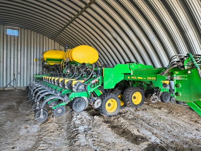 Image of John Deere DB60 equipment image 1