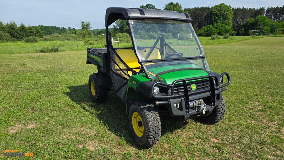 Image of John Deere Gator 625 Primary image