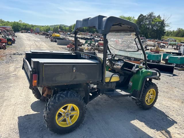 Image of John Deere Gator XUV 825i equipment image 4