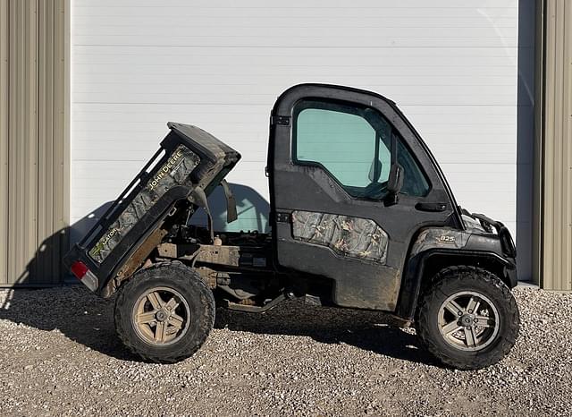 Image of John Deere Gator XUV 825i equipment image 3