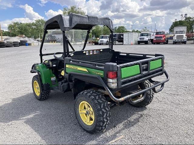 Image of John Deere Gator XUV 825i equipment image 4