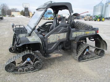 Main image John Deere Gator XUV 825i
