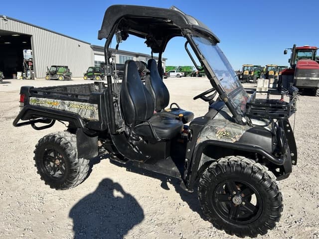 Image of John Deere Gator XUV 825i equipment image 1