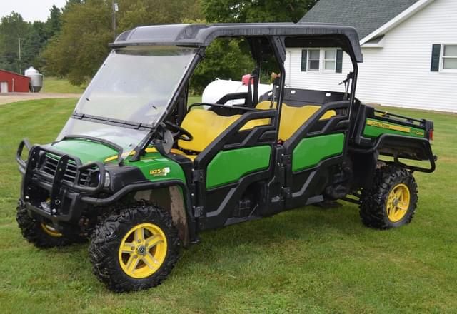 Image of John Deere Gator XUV 825i S4 equipment image 2