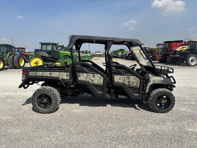Image of John Deere Gator XUV 825i S4 equipment image 3