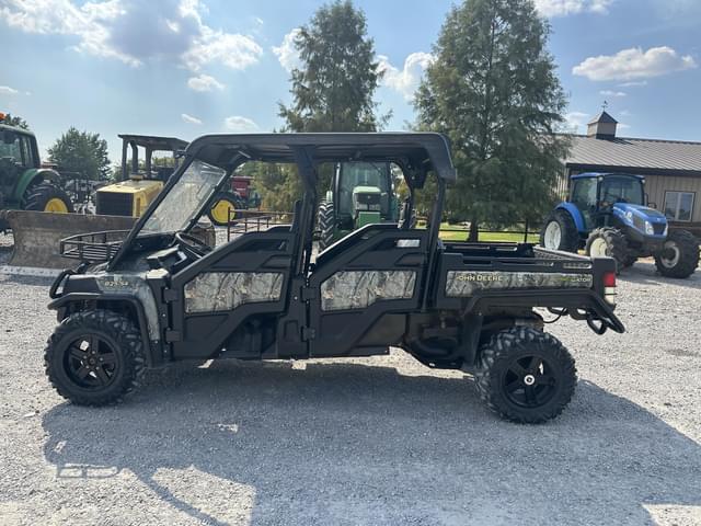 Image of John Deere Gator XUV 825i S4 equipment image 2