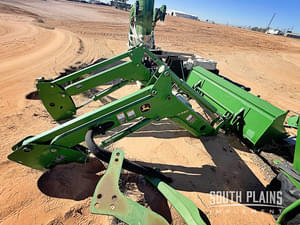 2015 John Deere H240 Image