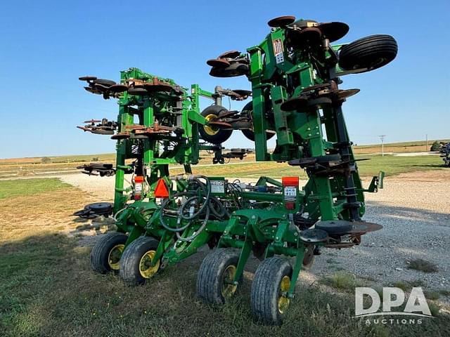 Image of John Deere 2510H equipment image 4