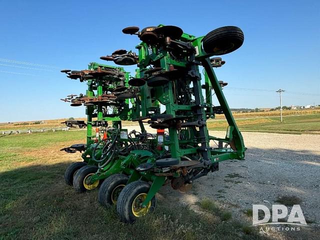 Image of John Deere 2510H equipment image 3