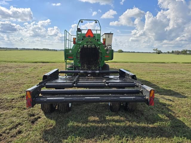 Image of John Deere L330 equipment image 4