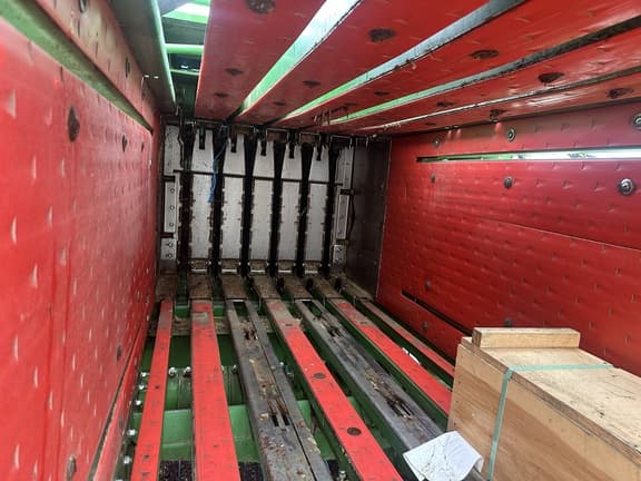 Image of John Deere L340 equipment image 2