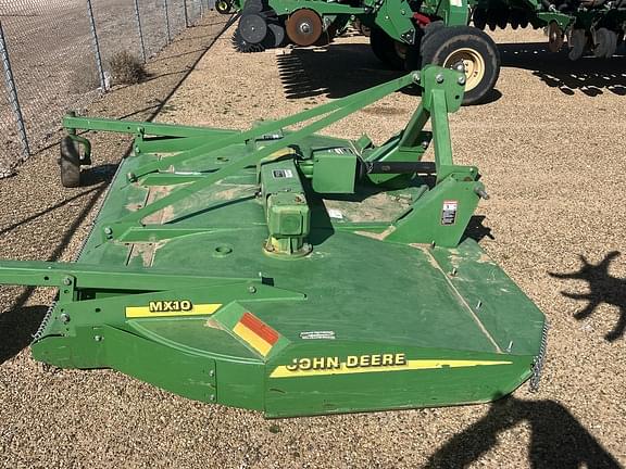 Image of John Deere MX10 equipment image 3