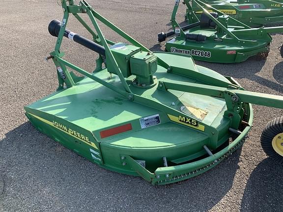 Image of John Deere MX5 equipment image 4