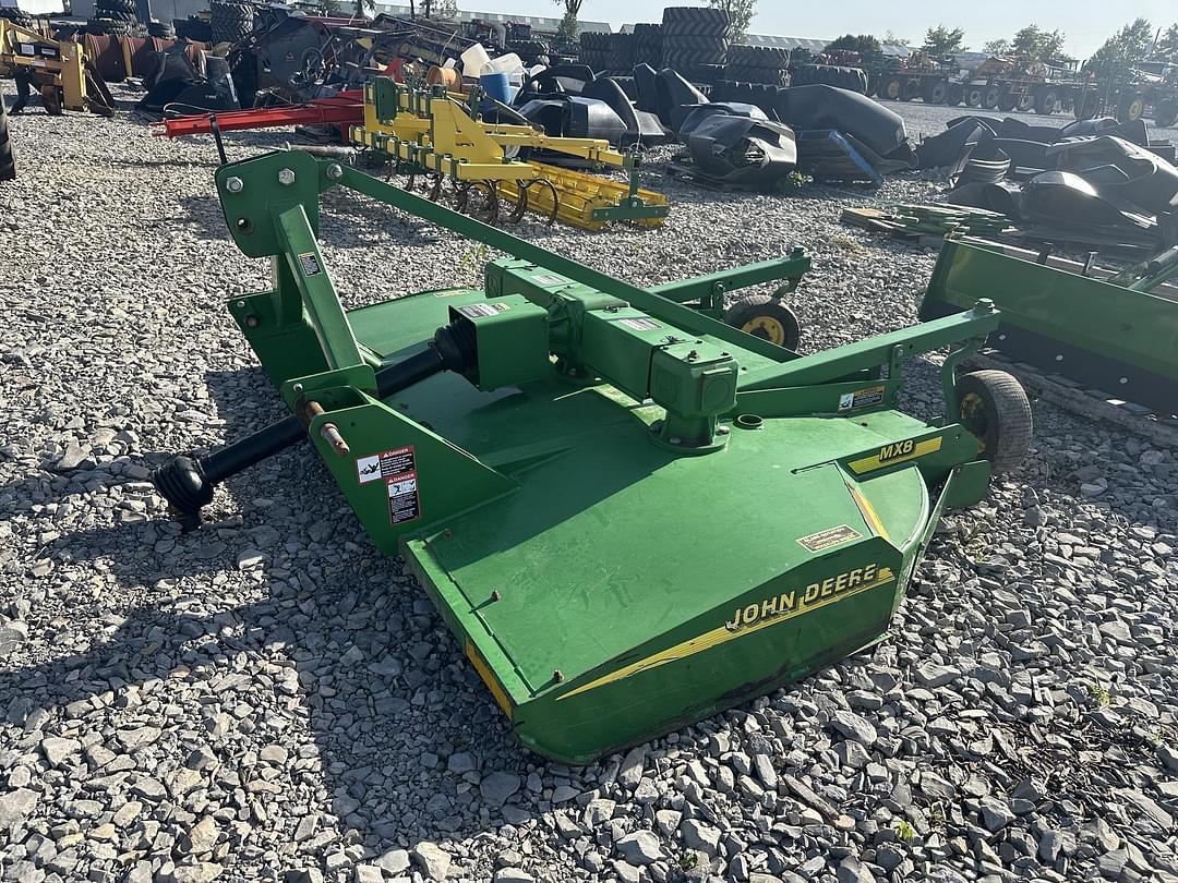 Image of John Deere MX8 Primary image