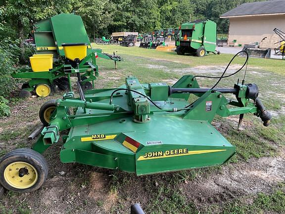Image of John Deere MX8 equipment image 3