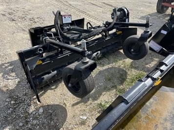 Main image John Deere PR72