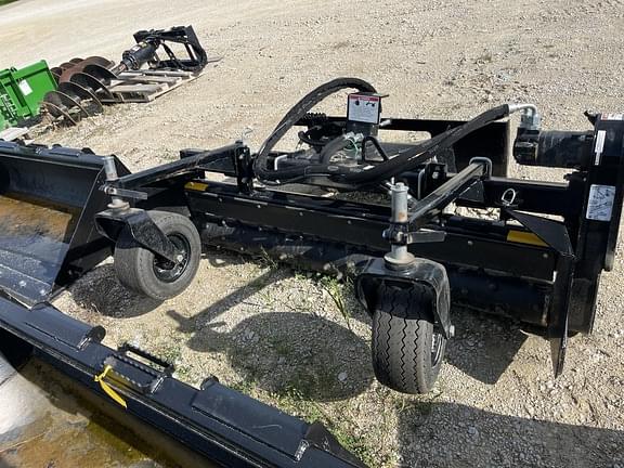 Image of John Deere PR72 equipment image 3
